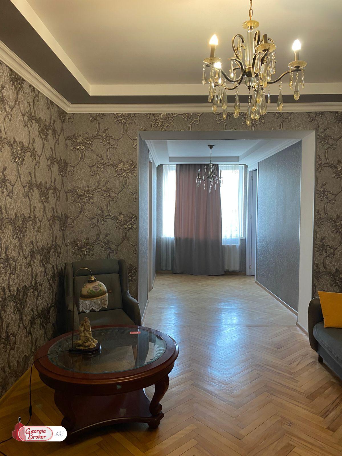 nearly repaired 4-room apartment for sale